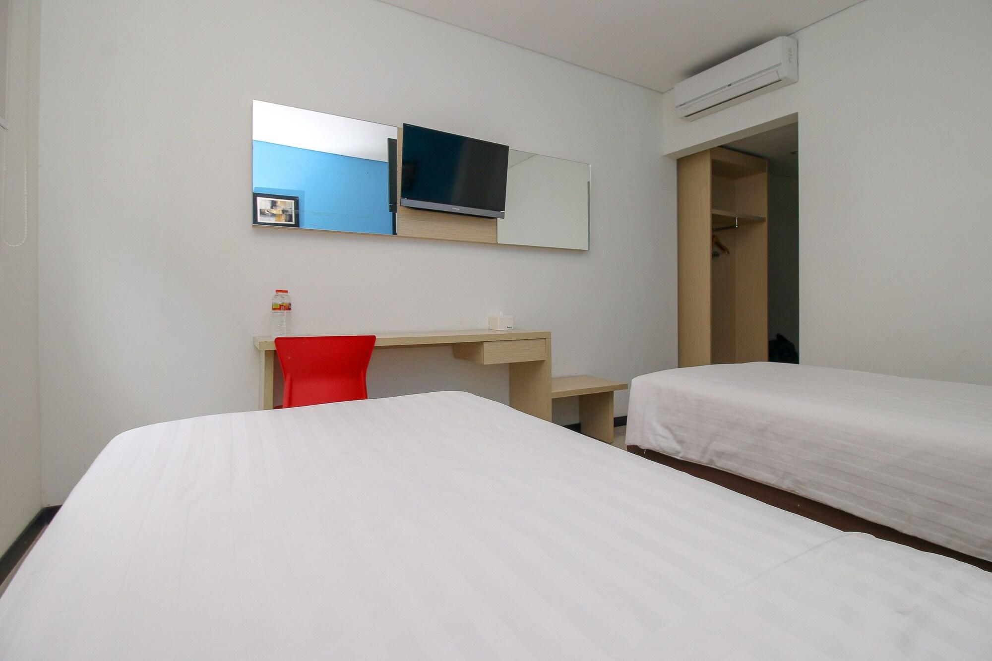 Pratama Hotel & Convention มาตารัม ภายนอก รูปภาพ