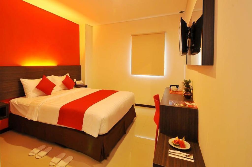 Pratama Hotel & Convention มาตารัม ภายนอก รูปภาพ