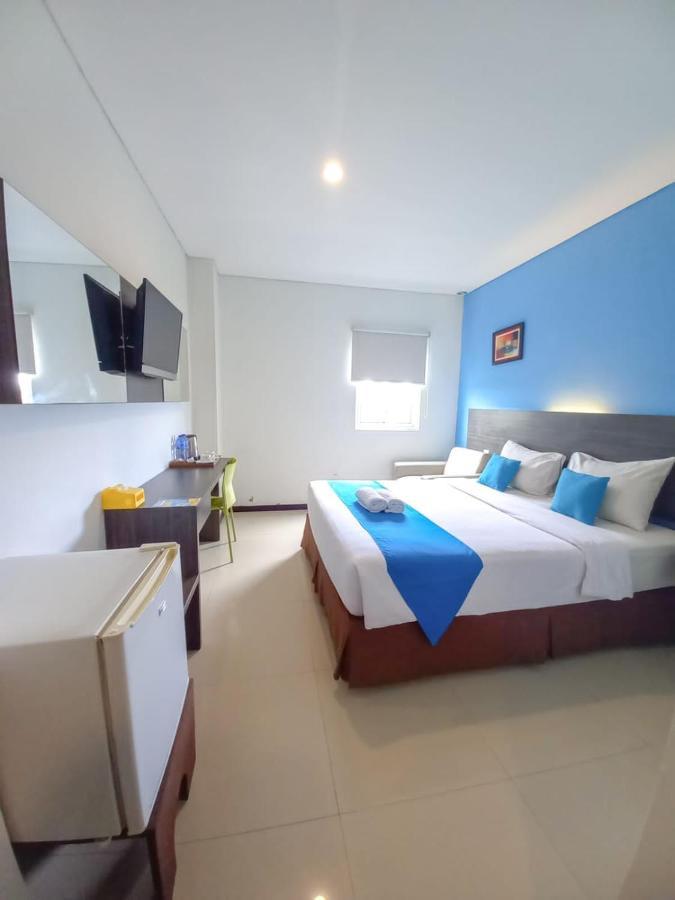 Pratama Hotel & Convention มาตารัม ภายนอก รูปภาพ