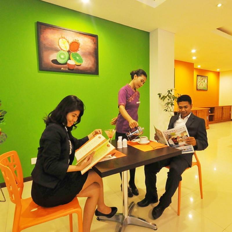 Pratama Hotel & Convention มาตารัม ภายนอก รูปภาพ